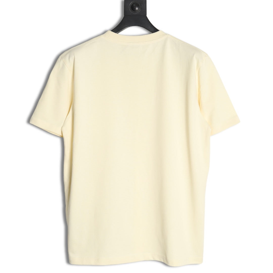 D T-Shirt