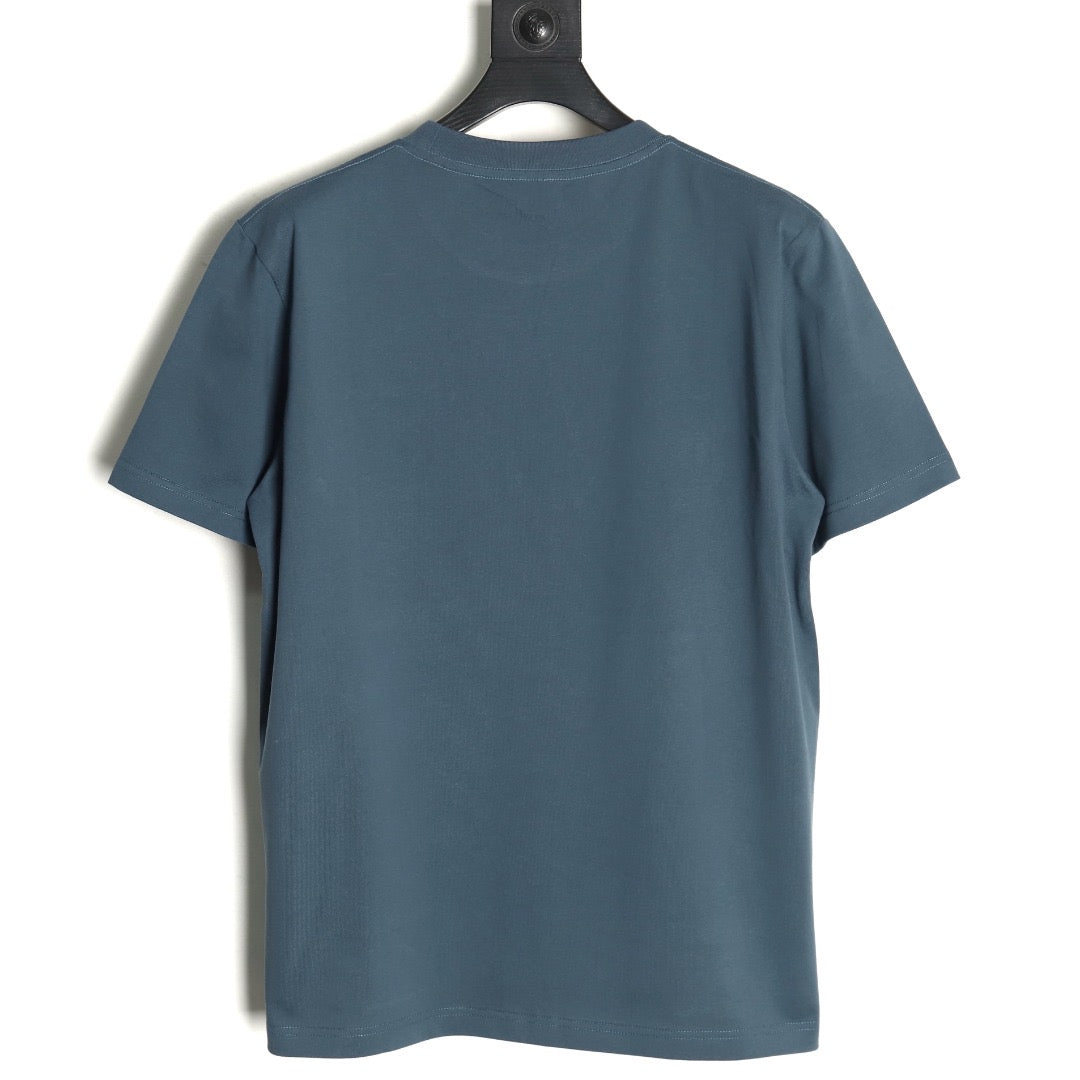D T-Shirt