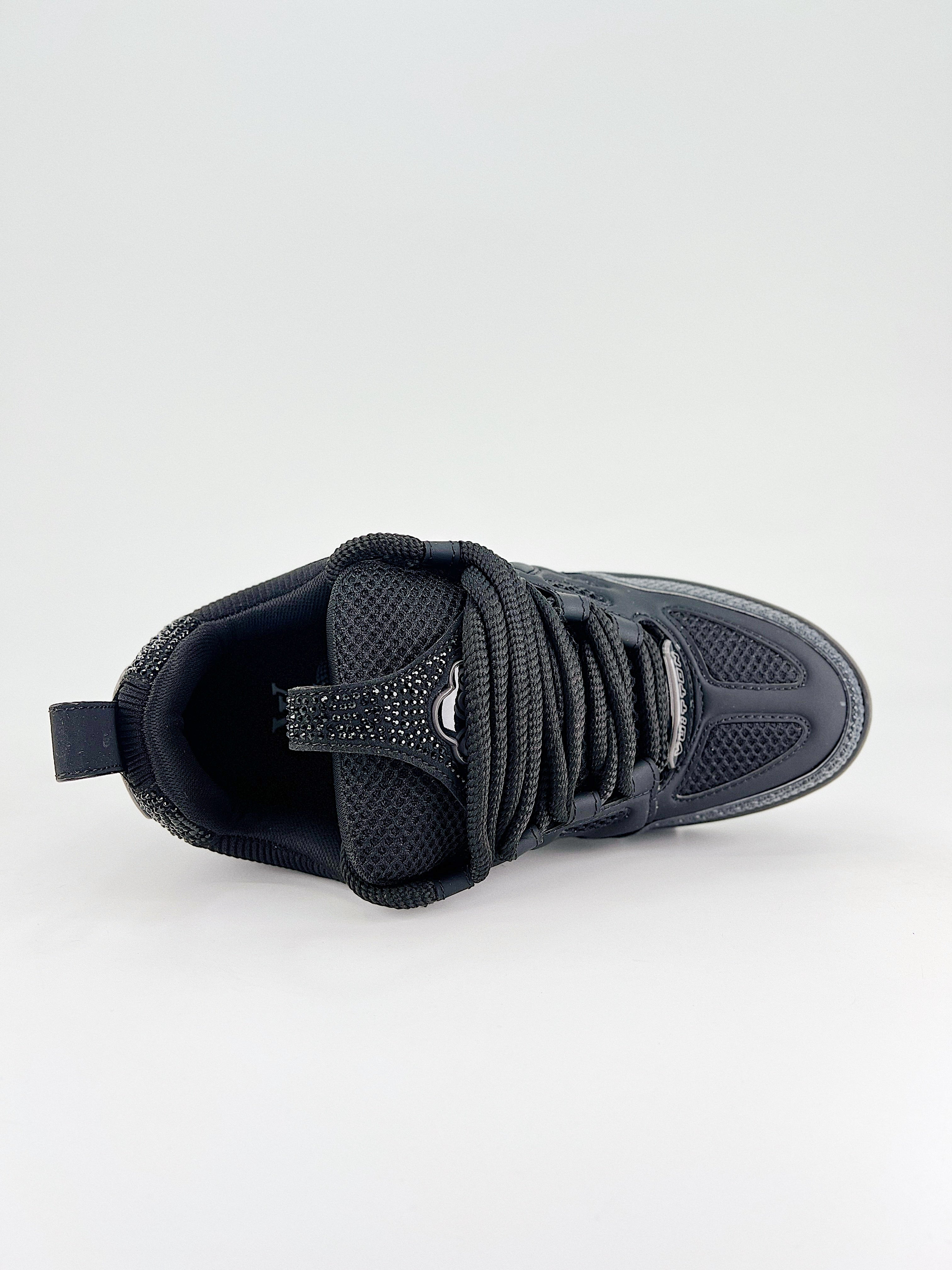 L Sneaker schwarz