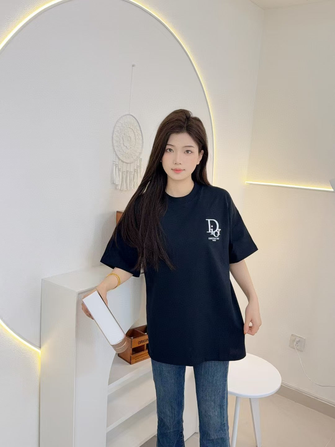 D T-Shirt