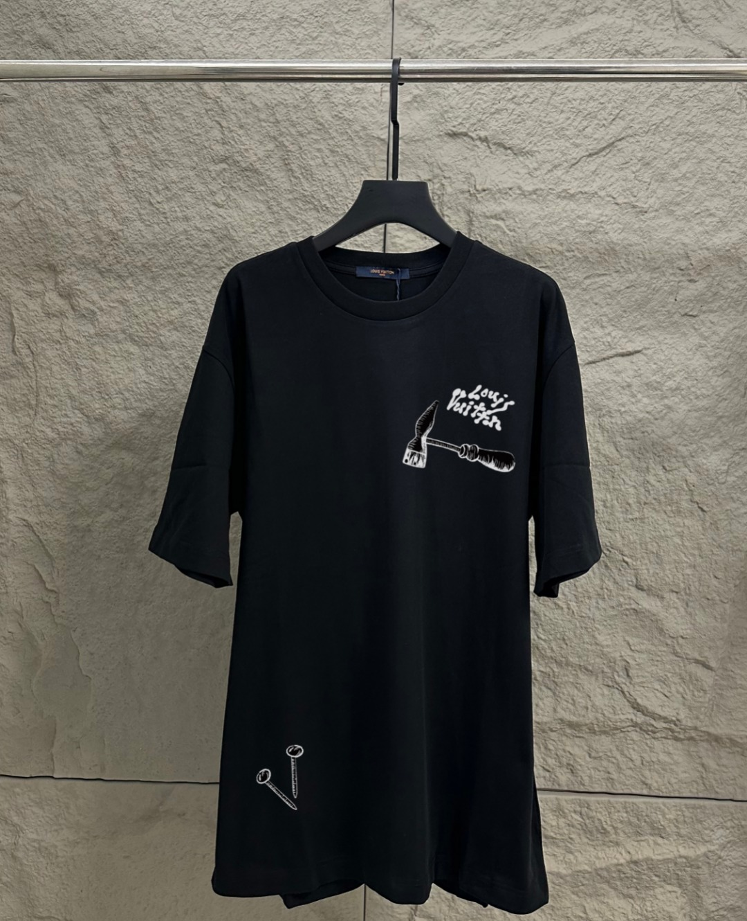 L T-Shirt