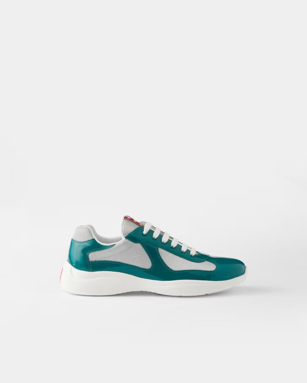 Moderne Becherkollektion: Stilvolle, vielseitige Trinkgefäße für jeden Anlass