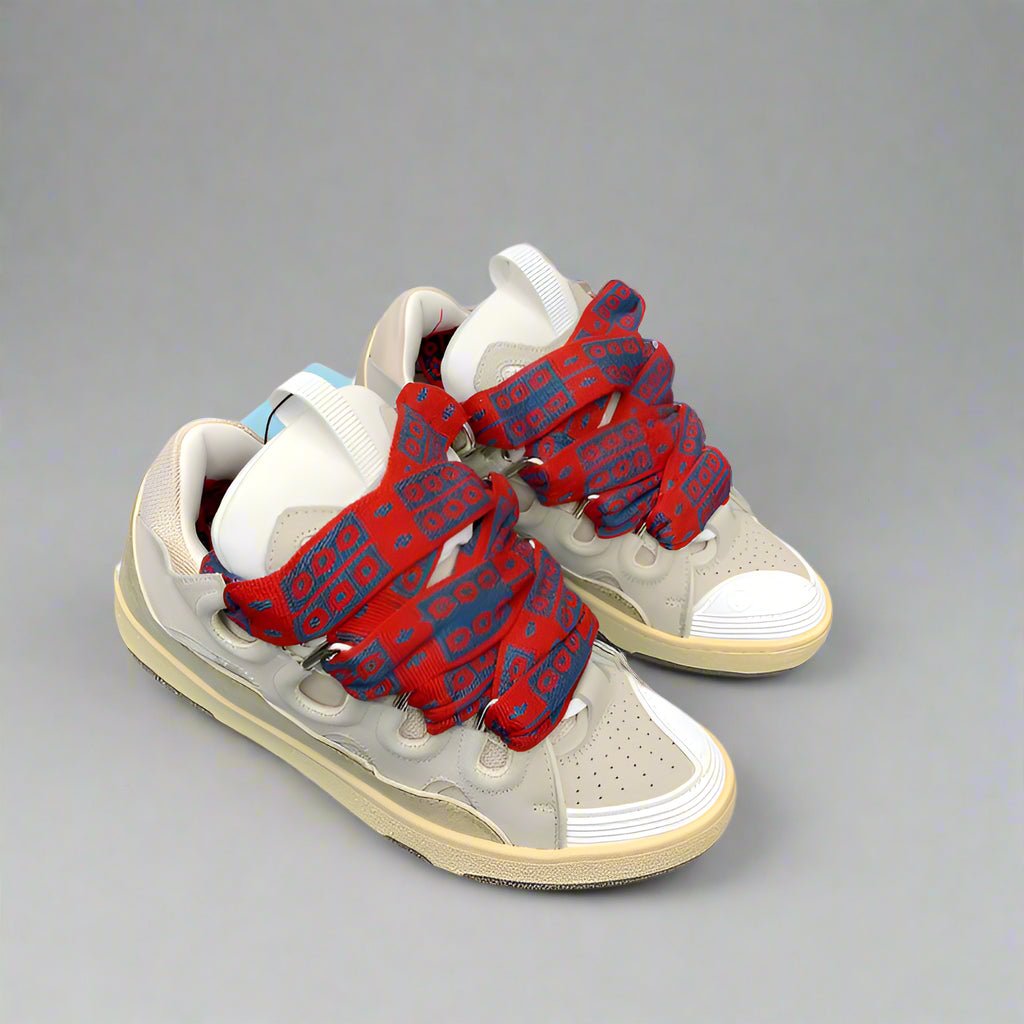 https://cdn.shopify.com/s/files/1/0901/0413/6028/files/fetch-viral-sneaker-744509.jpg?v=1741981829