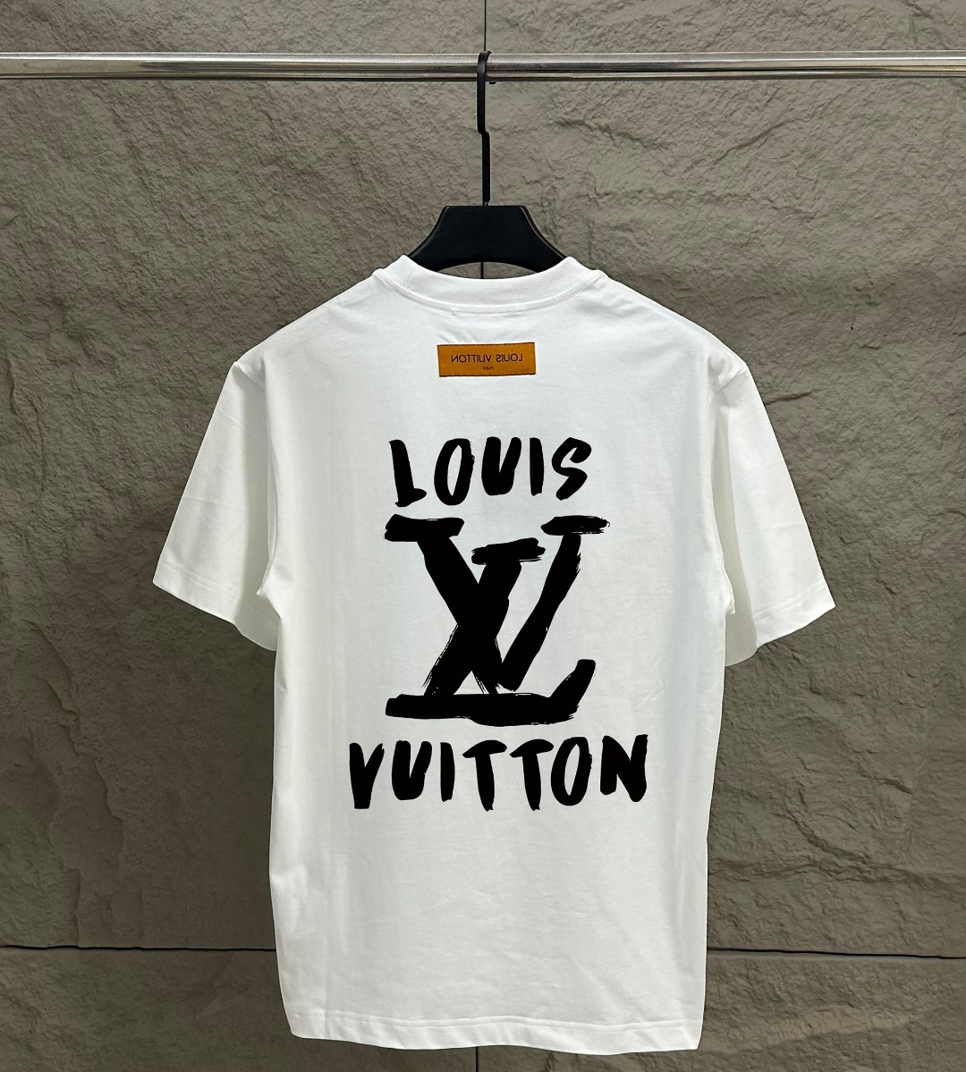 L T-Shirt