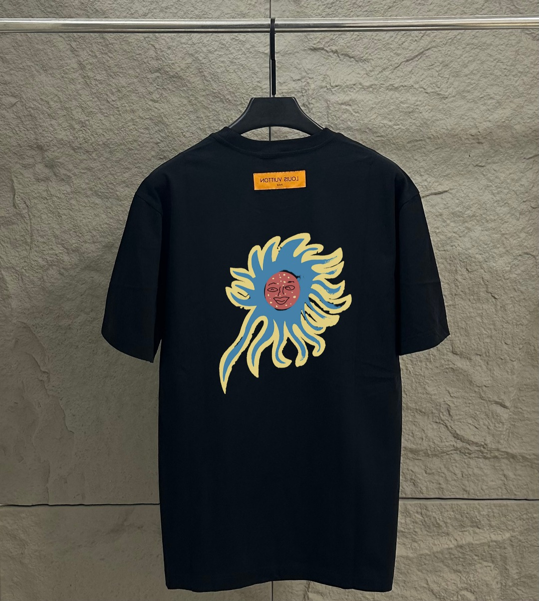 L T-Shirt