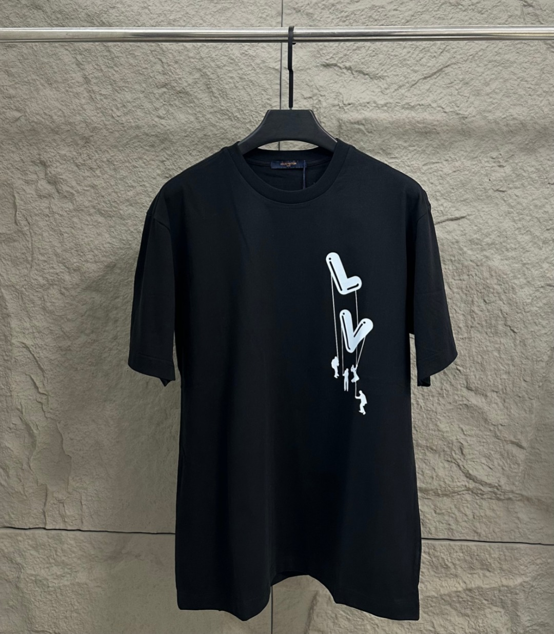 L T-Shirt