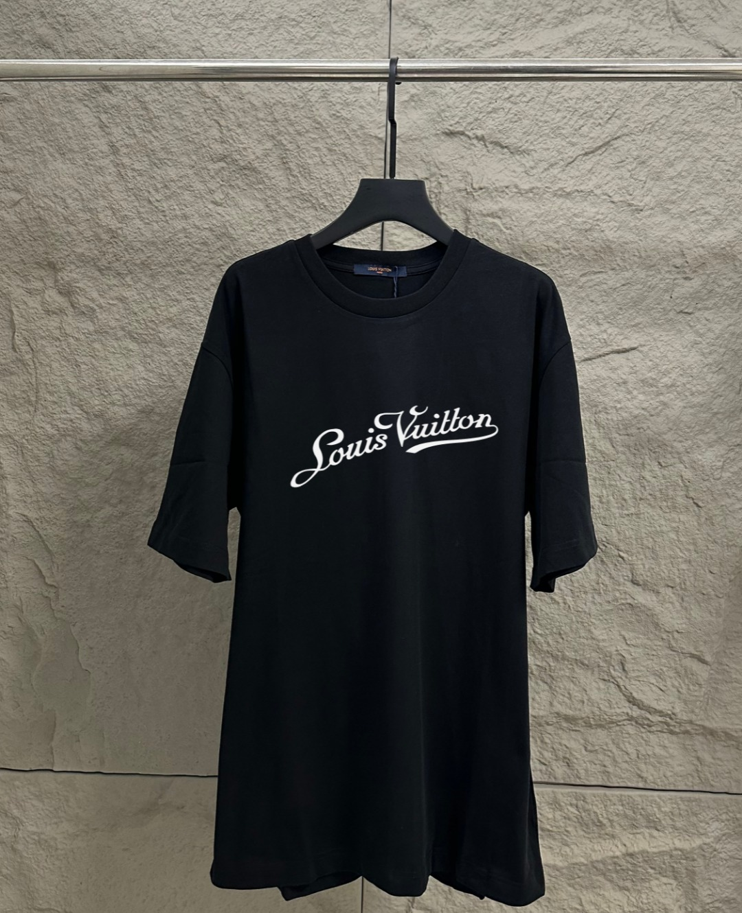 L T-Shirt
