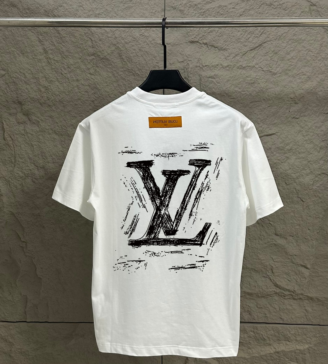 L T-Shirt