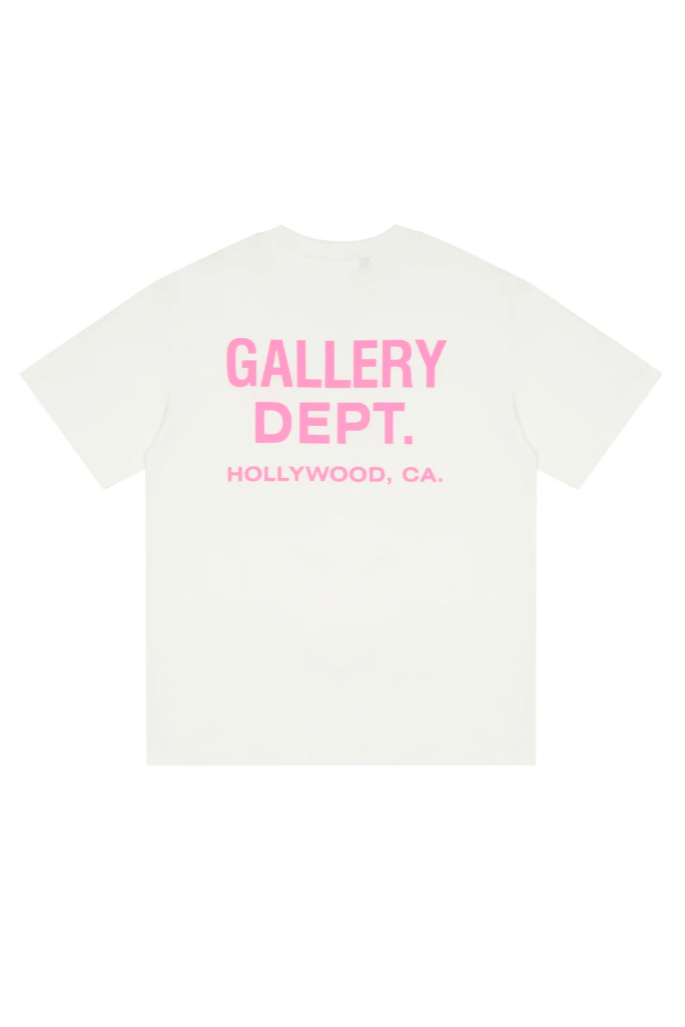 Rosafarbene Galerie-Tee