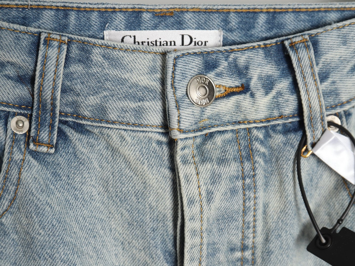 D Jeans