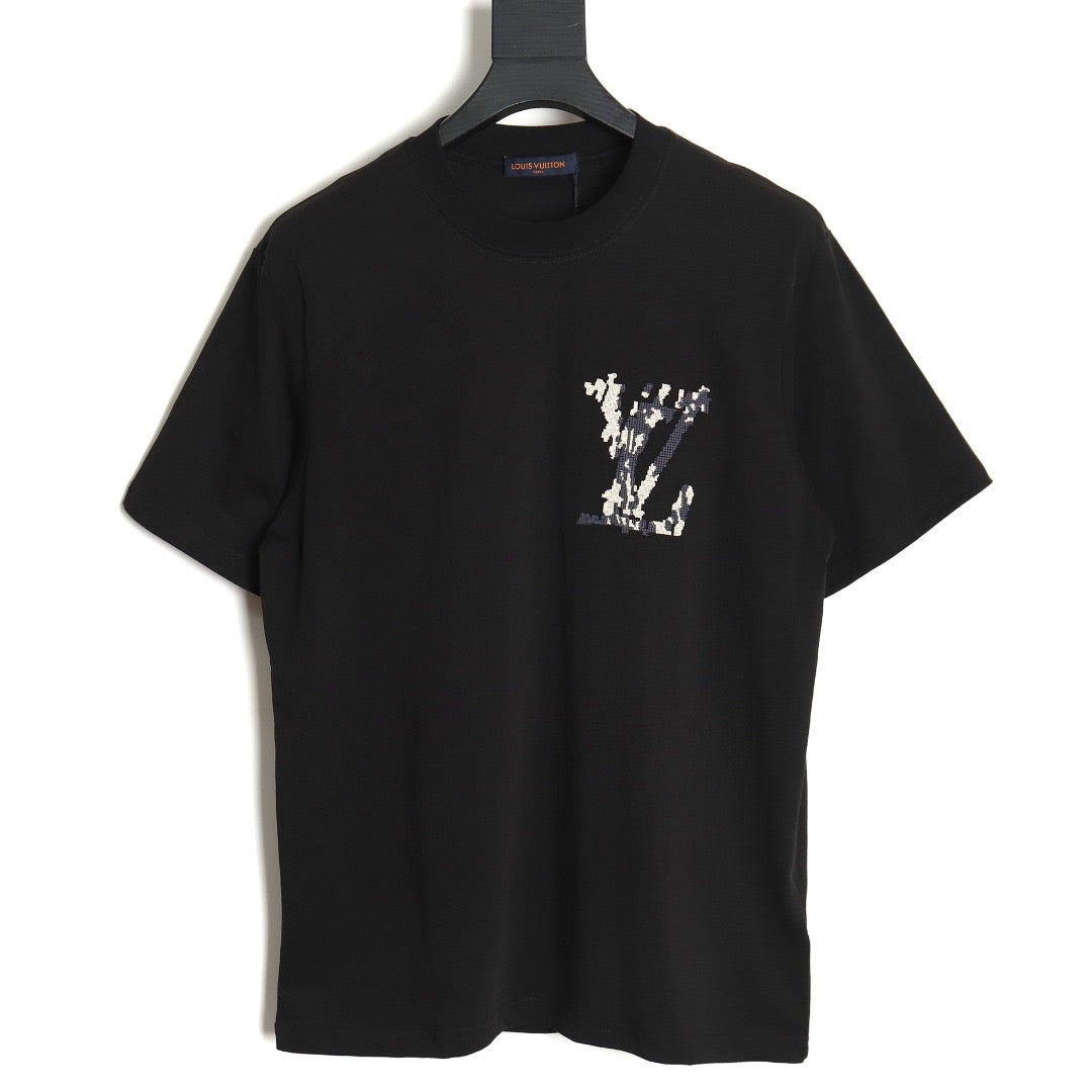 L T-Shirt