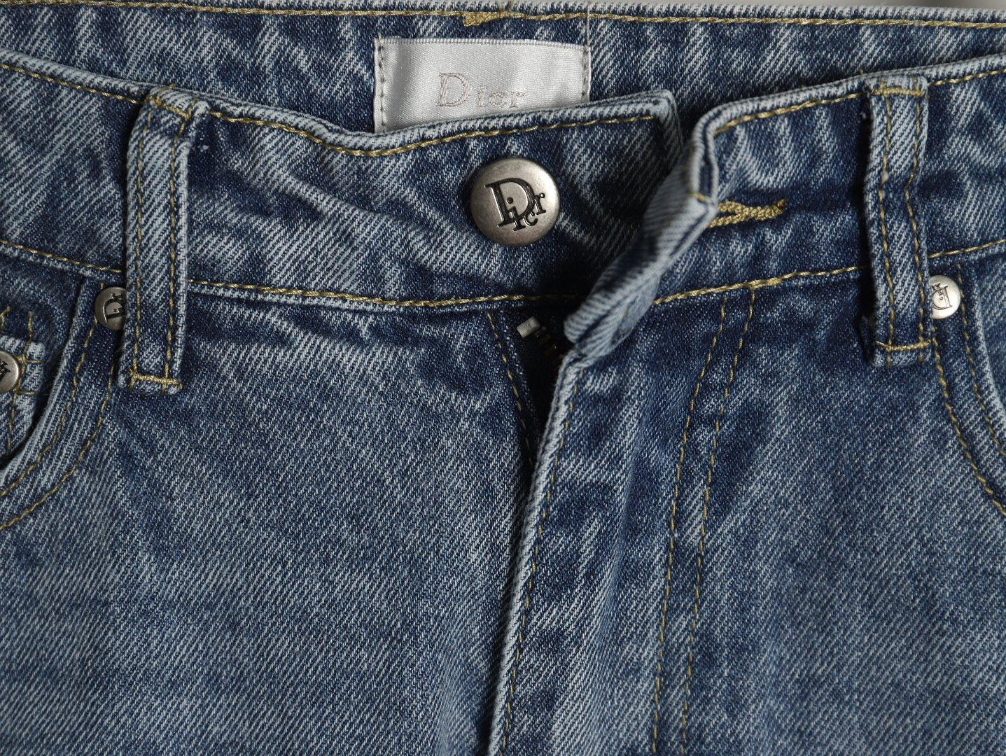 D Jeans