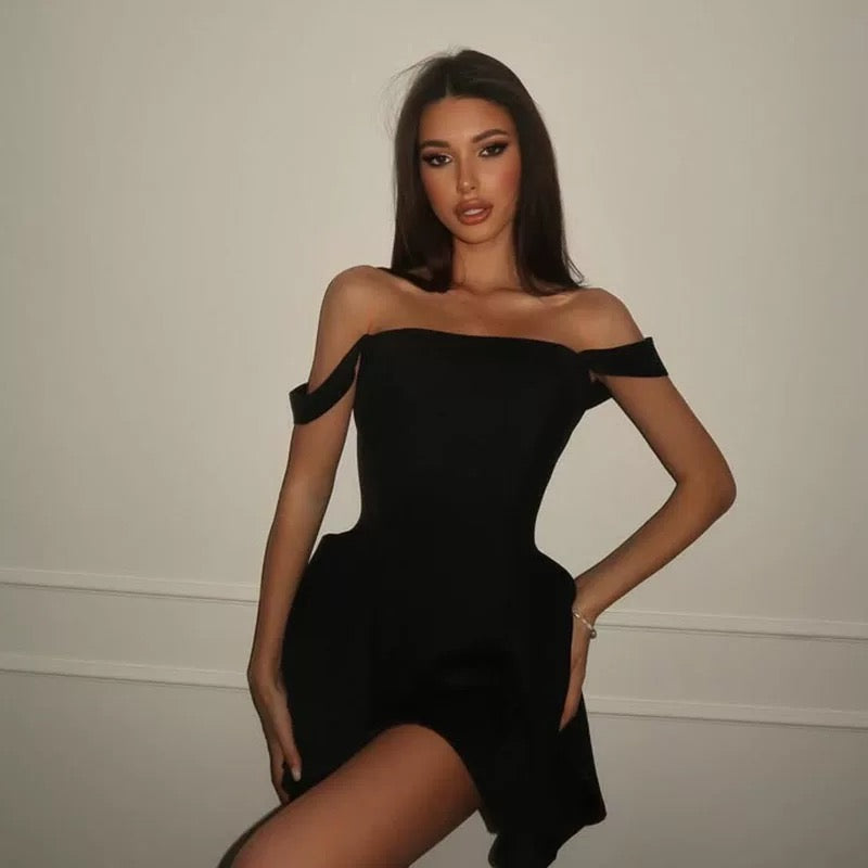 Cris Noemi Kleid