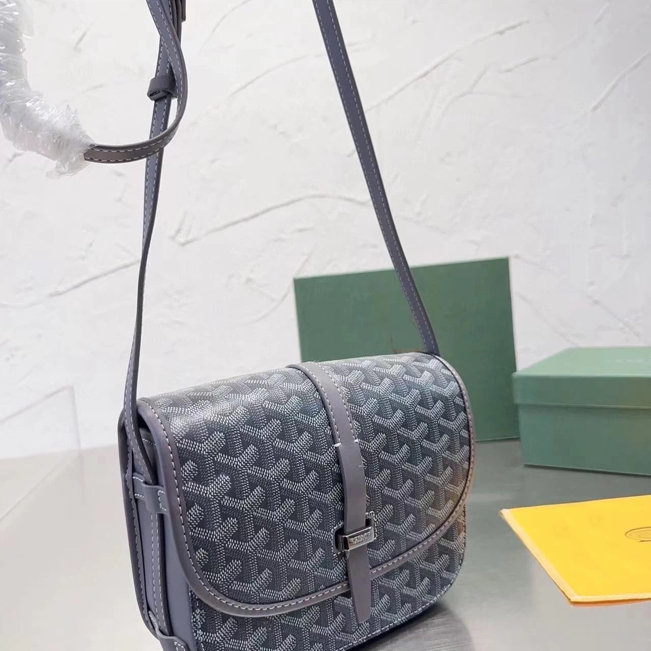 GYD-Tasche: Stilvolle und Praktische Umhängetasche für Damen – Perfekter Alltagsbegleiter