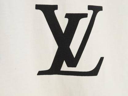 L T-Shirt