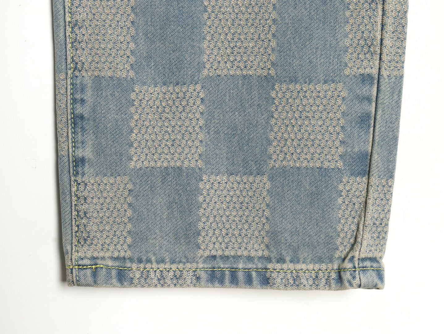 L Jeans