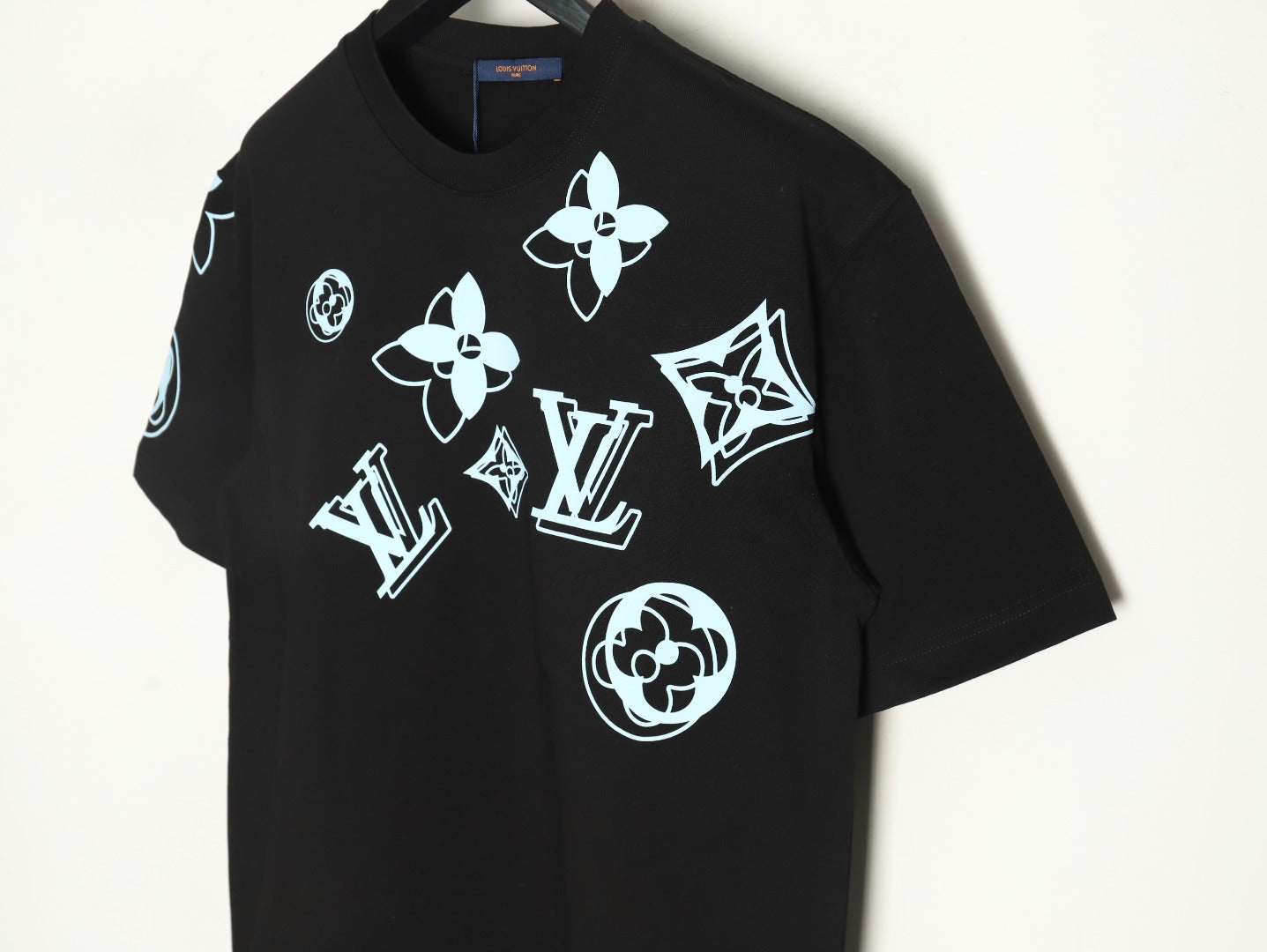 L T-Shirt