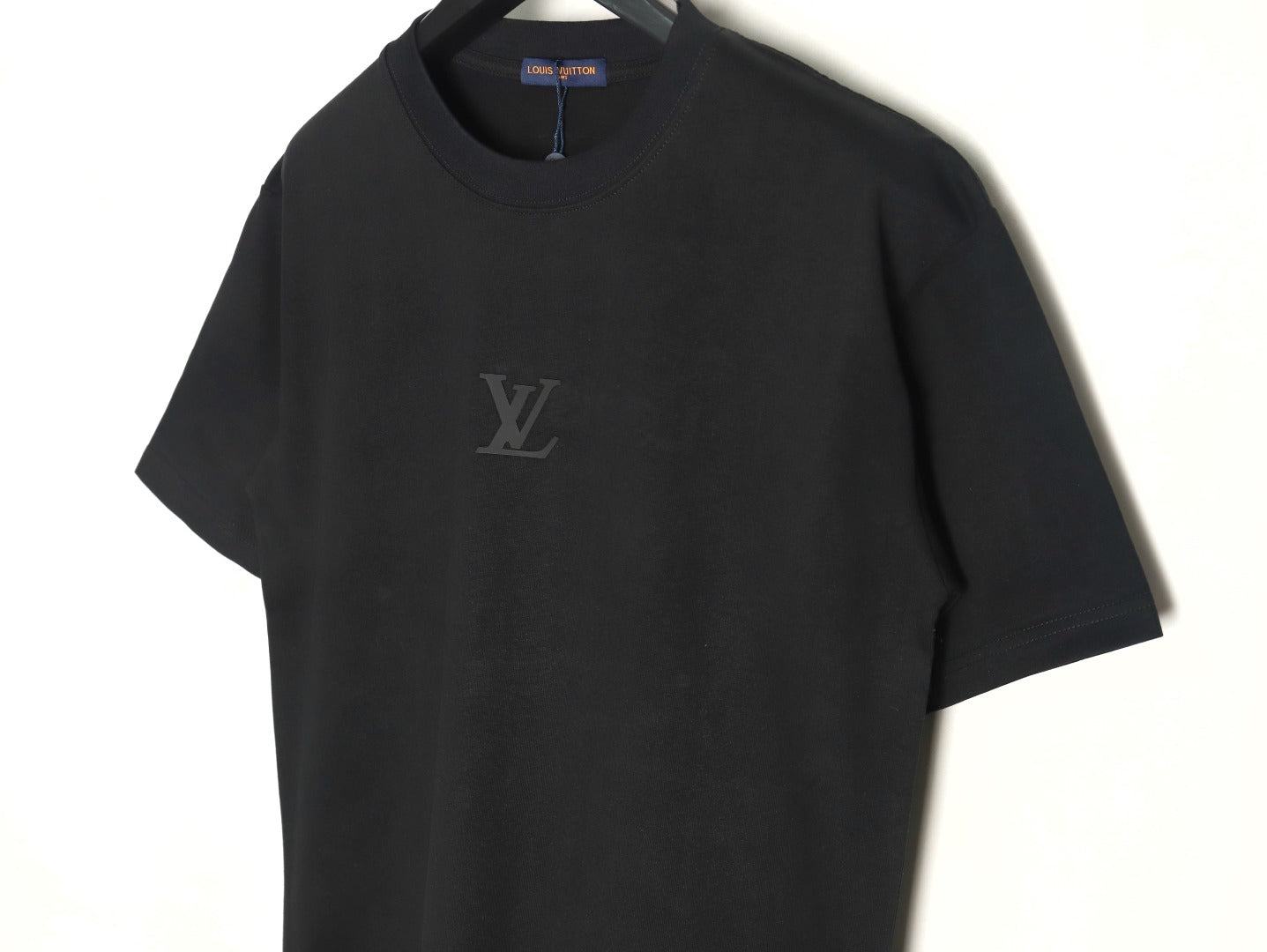 L T-Shirt