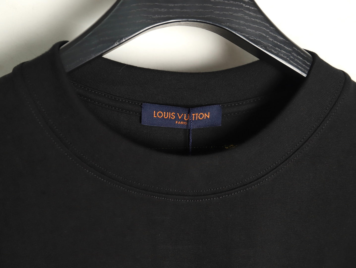 L T-Shirt