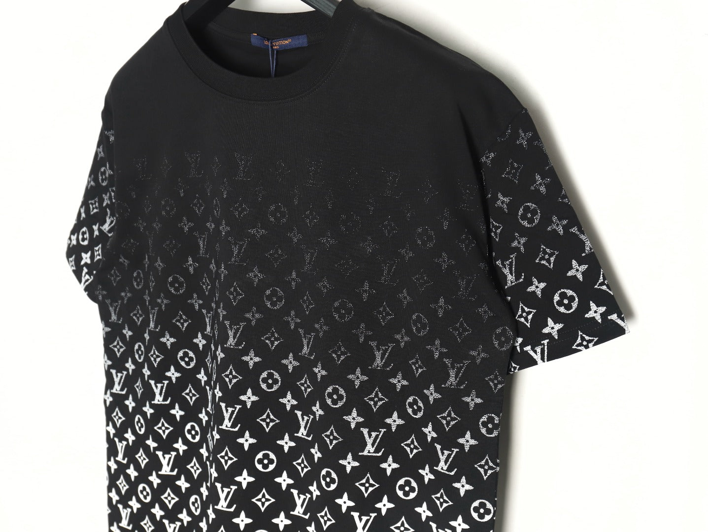 L T-Shirt
