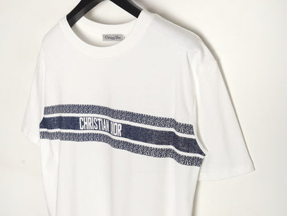D T-Shirt