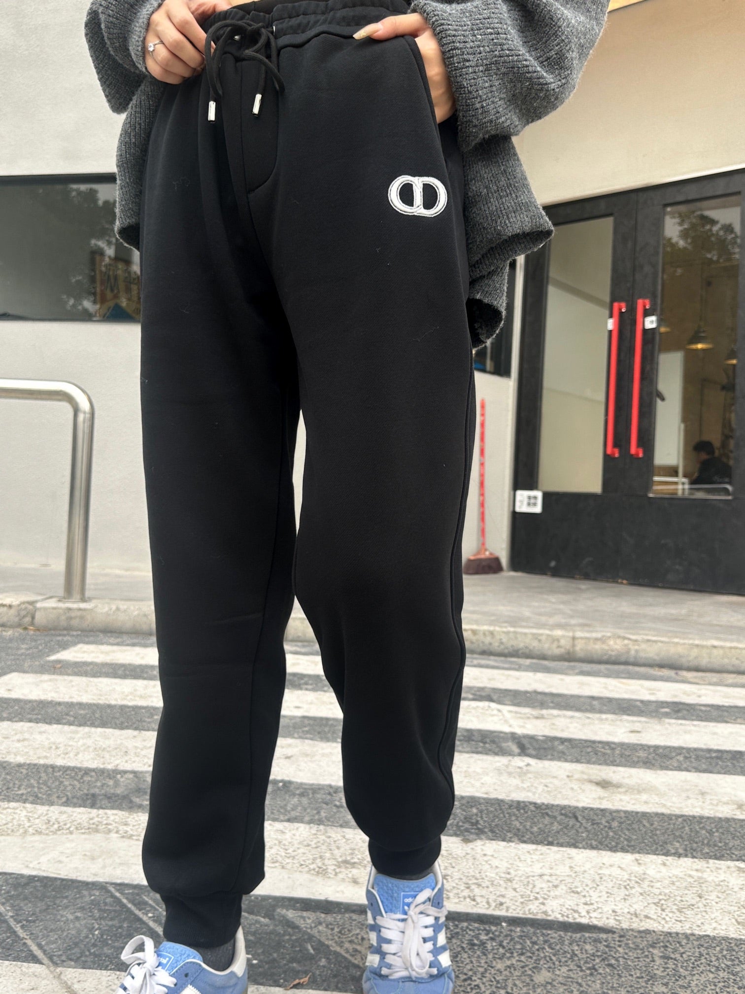 D Jogginghose
