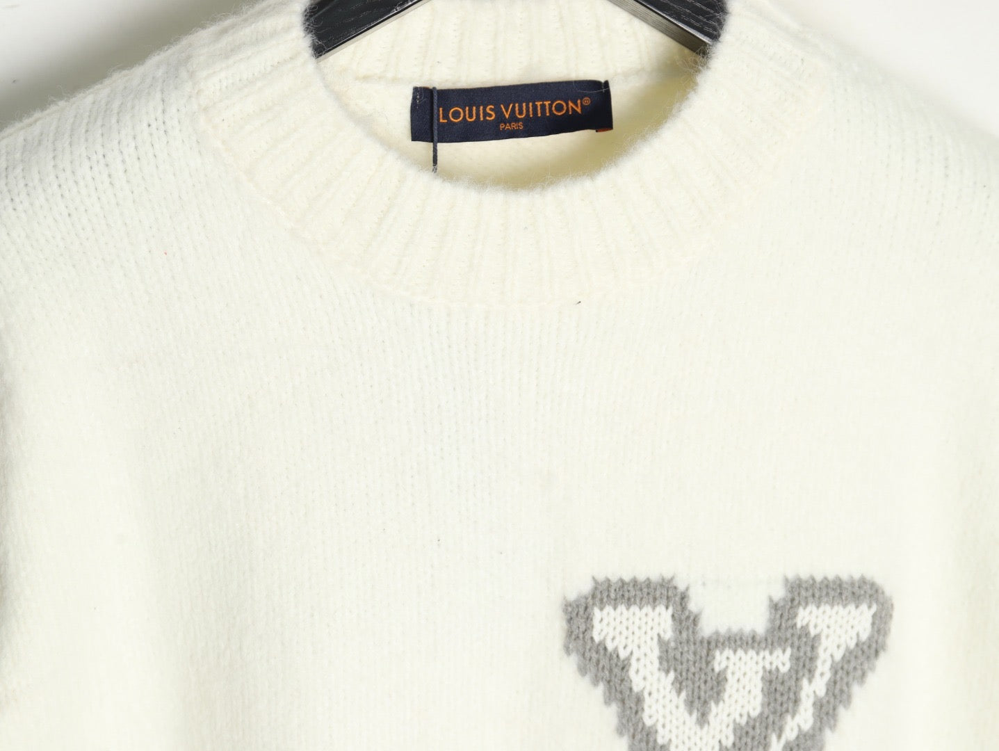 L Sweater
