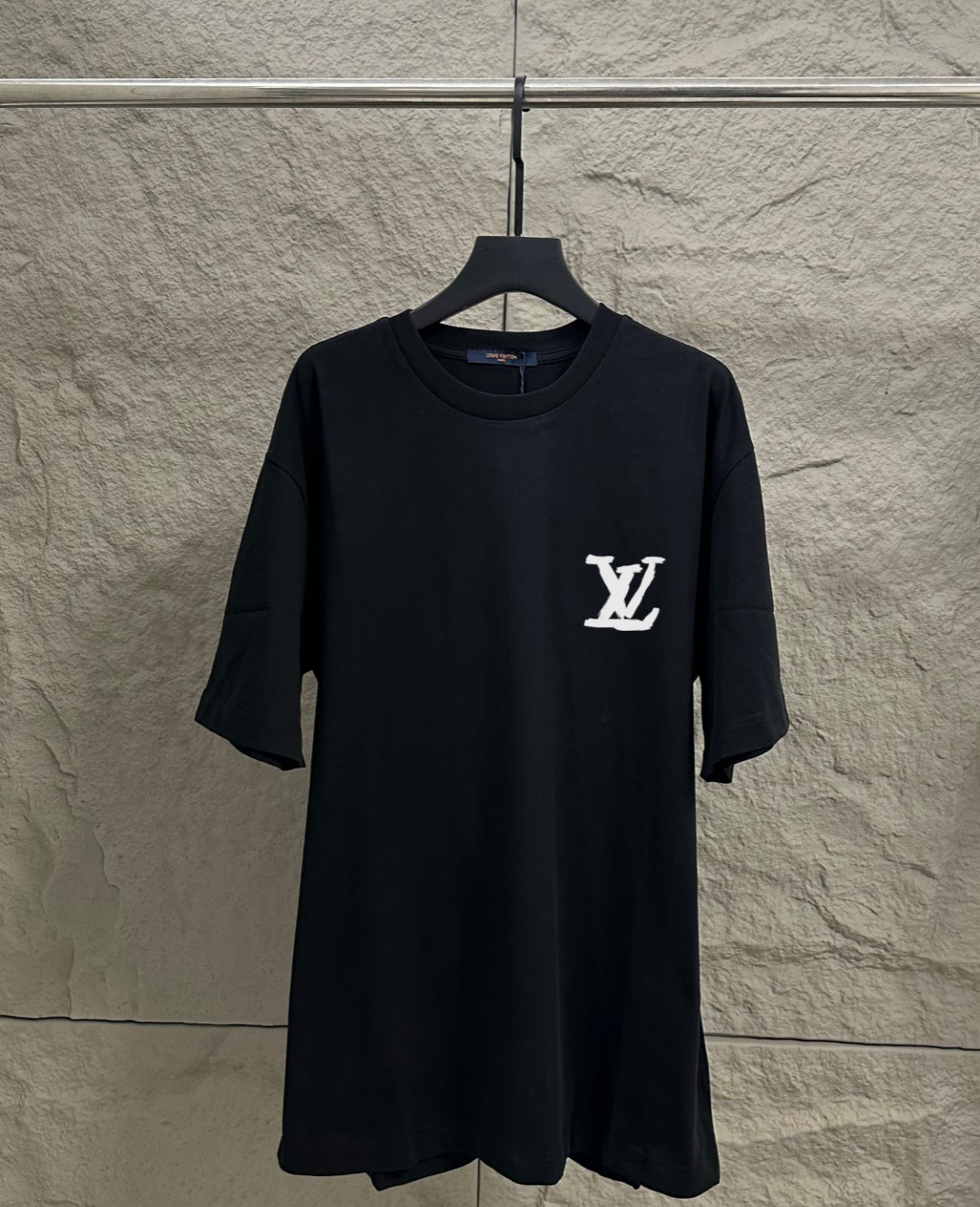 L T-Shirt