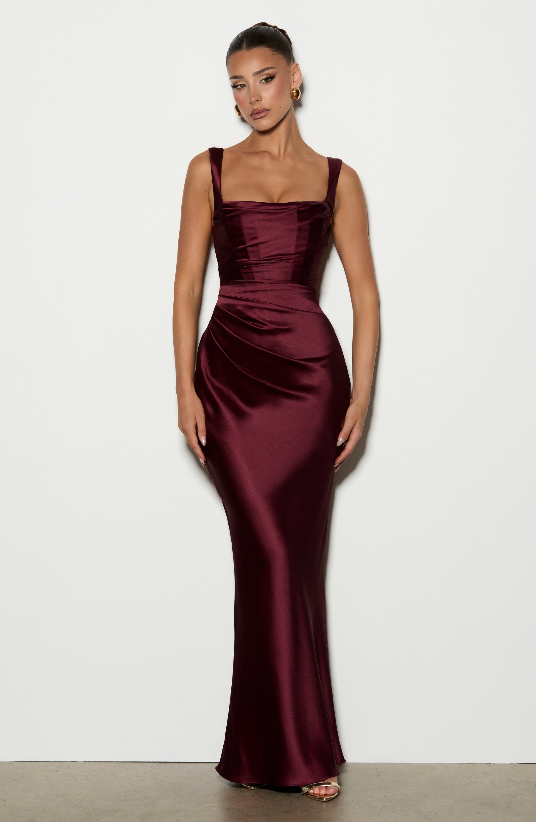 https://cdn.shopify.com/s/files/1/2060/7491/files/calanthe-maxi-dress-cherry-lacquer-dress-xs-babyboo-fashion-1218272128.jpg?v=1771299516