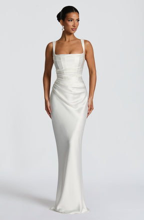 https://cdn.shopify.com/s/files/1/2060/7491/files/calanthe-maxi-dress-ivory-dress-babyboo-fashion-1182255664.jpg?v=1757593922