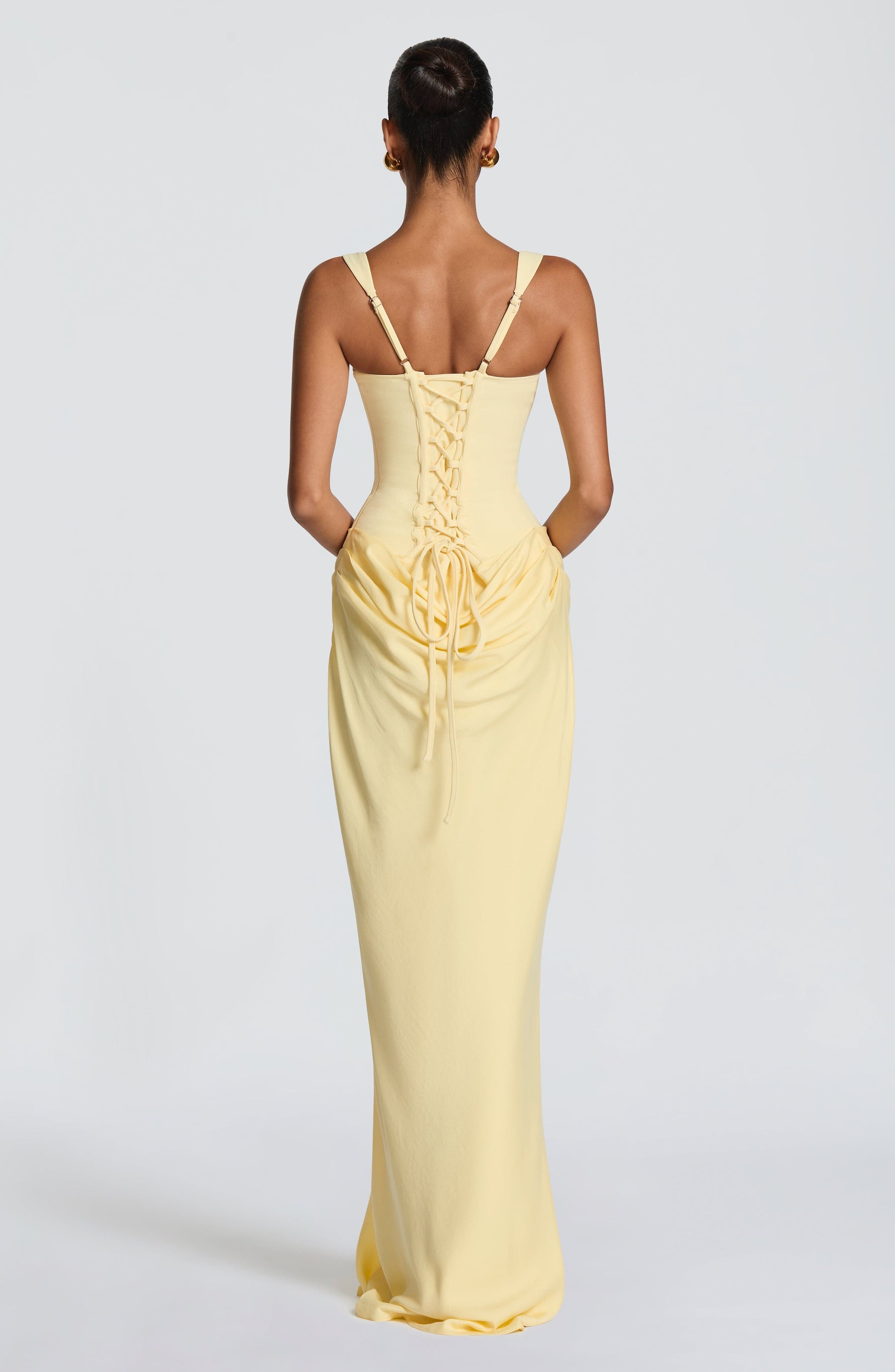 https://cdn.shopify.com/s/files/1/2060/7491/files/cornelia-maxi-dress-lemon-dress-babyboo-fashion-1222102112.jpg?v=1773104829