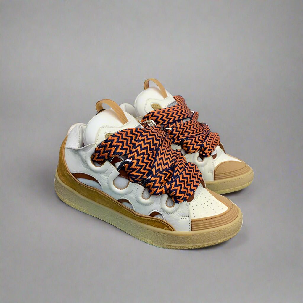 https://cdn.shopify.com/s/files/1/0901/0413/6028/files/fetch-viral-sneaker-545540.jpg?v=1741981829