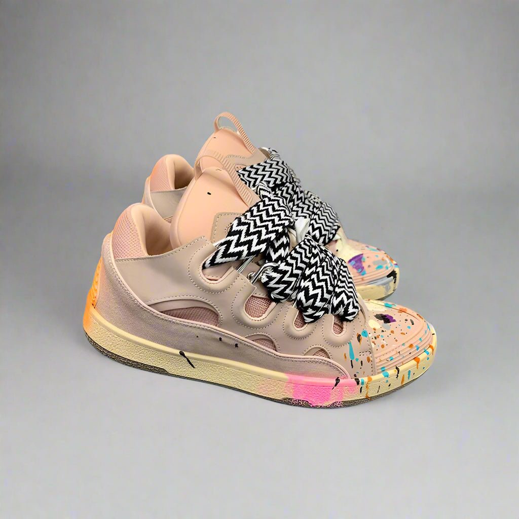 https://cdn.shopify.com/s/files/1/0901/0413/6028/files/fetch-viral-sneaker-860094.jpg?v=1741981830