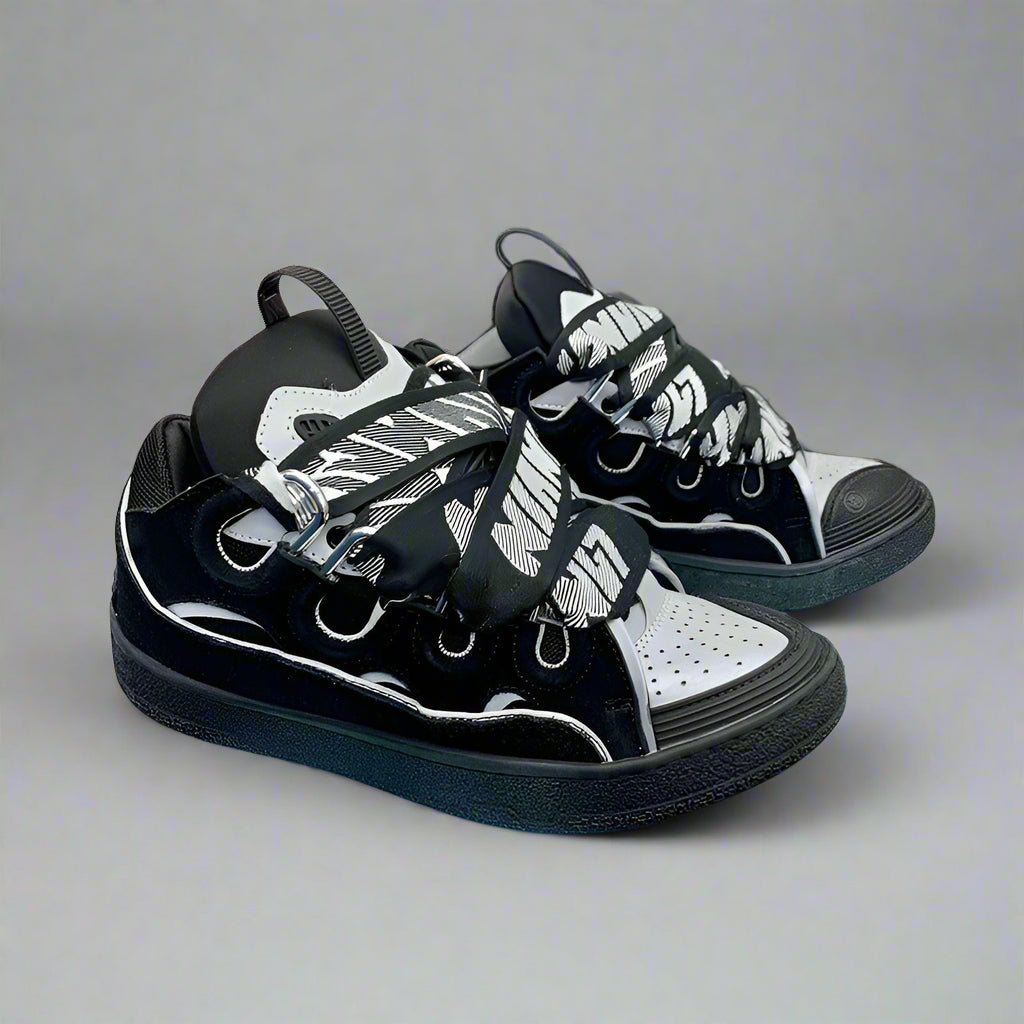 https://cdn.shopify.com/s/files/1/0901/0413/6028/files/fetch-viral-sneaker-990200.jpg?v=1741981829
