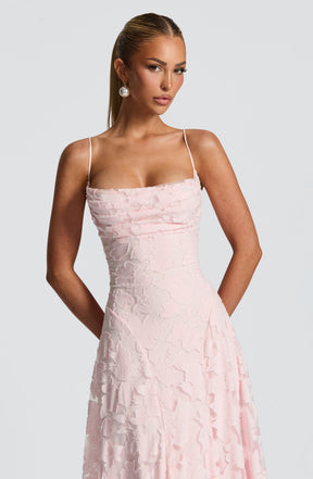 https://cdn.shopify.com/s/files/1/2060/7491/files/francis-maxi-dress-blush-dress-babyboo-fashion-1171634232.jpg?v=1757332753
