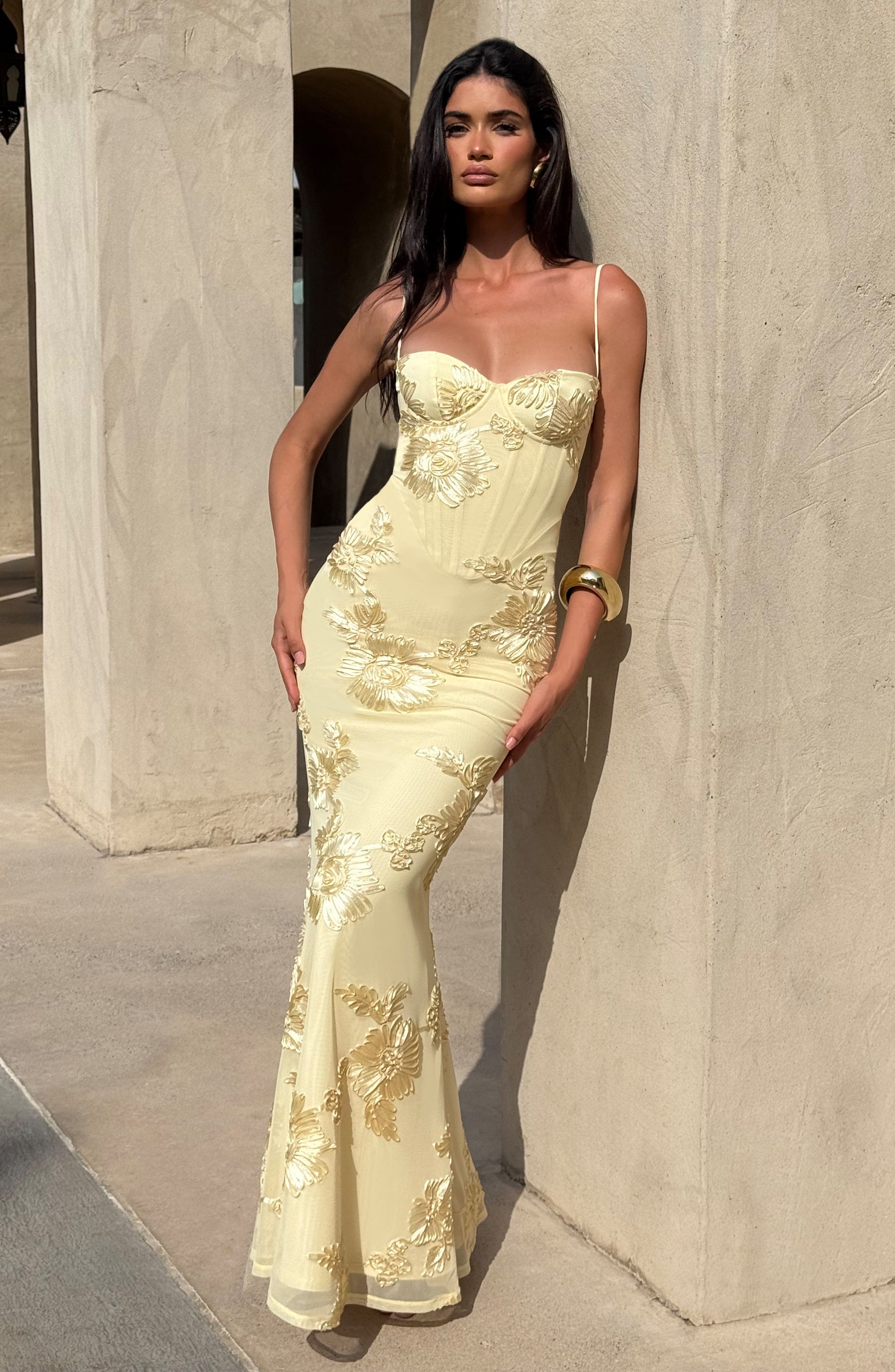 https://cdn.shopify.com/s/files/1/2060/7491/files/nefertiti-maxi-dress-lemon-dress-babyboo-fashion-1176523960.jpg?v=1756292398